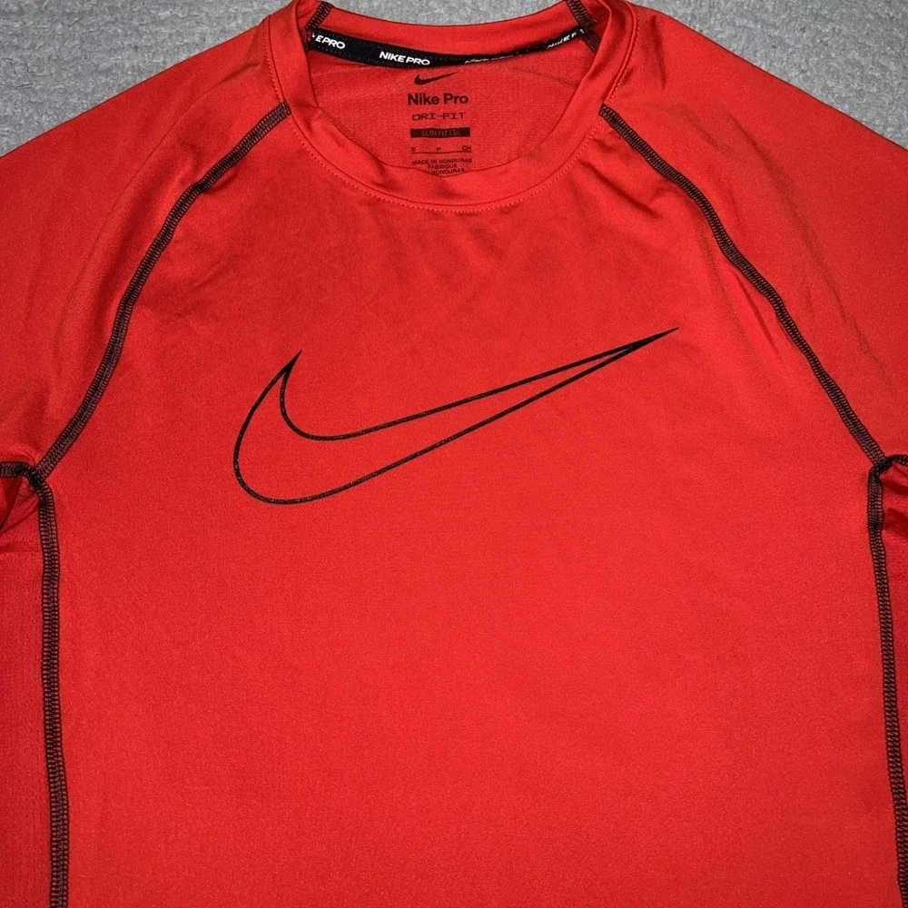 Nike Pro Shirt Men's Sz S Red Slim Fit Dri-Fit Athletic Training Top DD1992-657